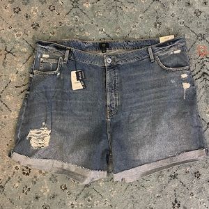 Never worn new with tags river island Jean shorts